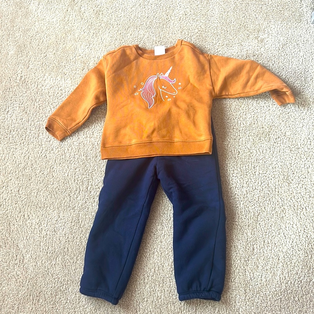 GAP Cozy 4T girl sweat pants